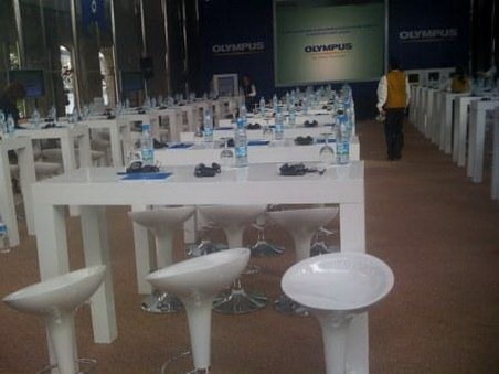 cam bar masa sandalye